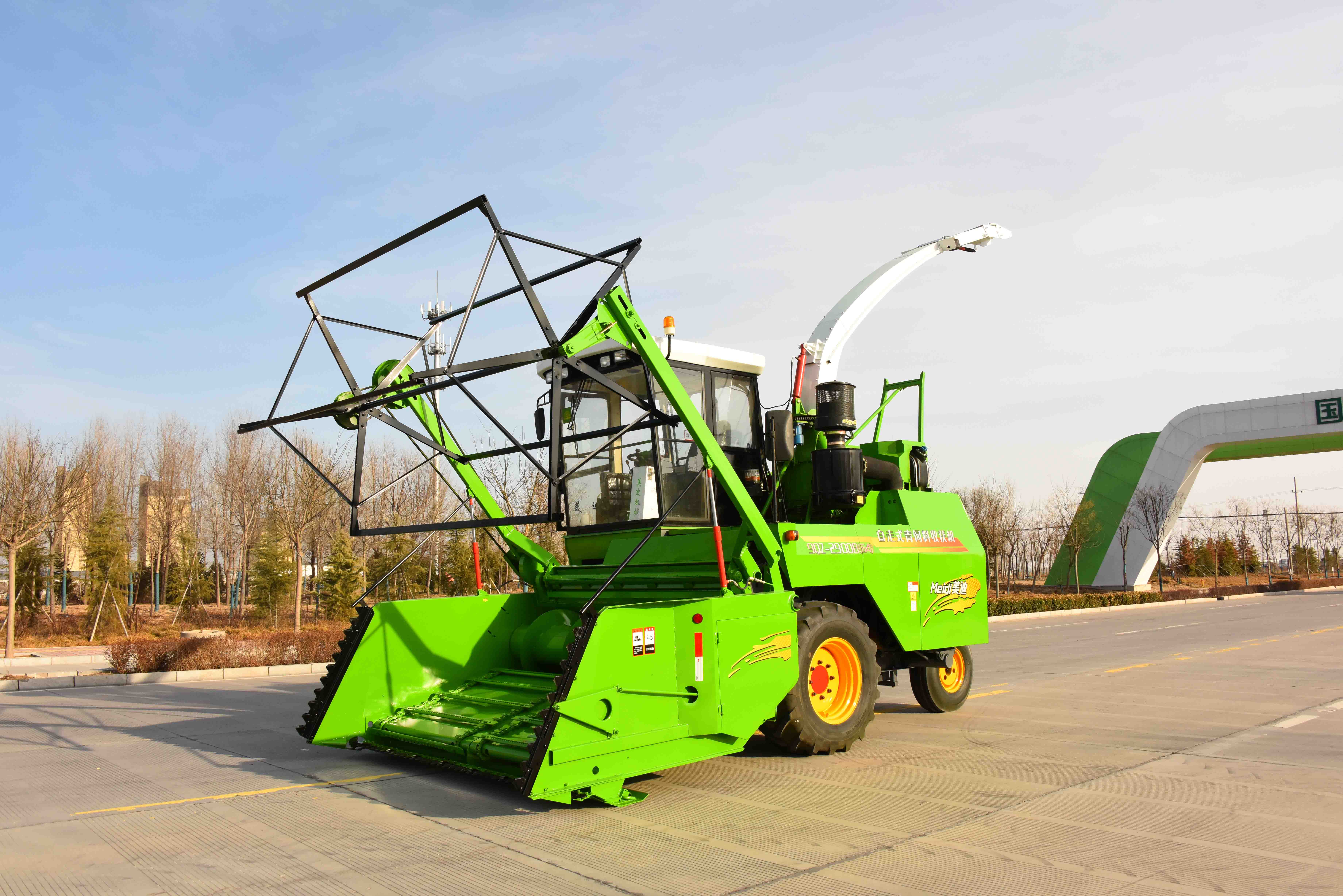 9QZ-2900B(G4) Self-Propelled Forage Harvester